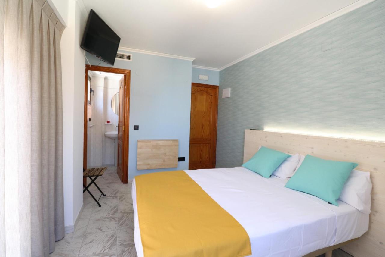 205 I Posada Del Mar I Encantador Hostel En La Playa De Gandia Bagian luar foto